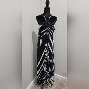 White House Black Market Black and White Maxi Dress